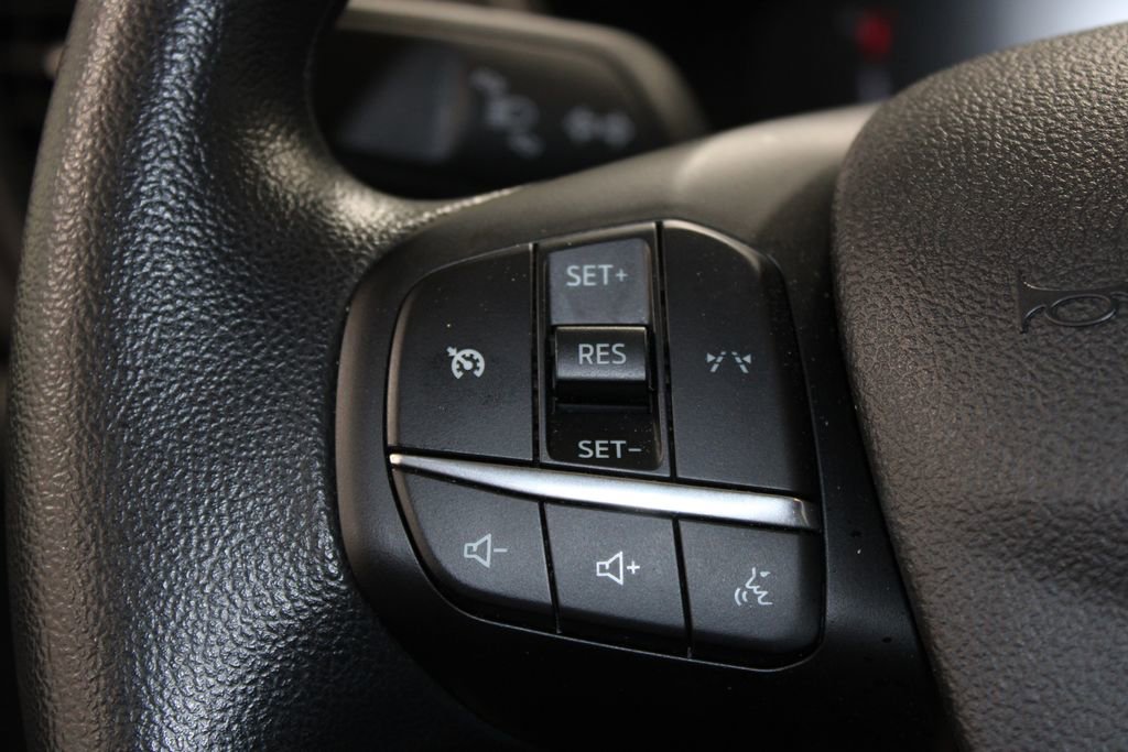 Used 2025 Ford Escape Active AWD/4WD image 41