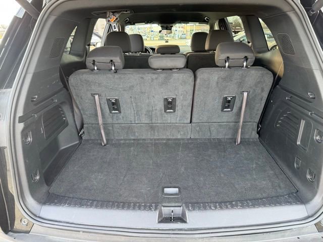 Used 2025 GMC Acadia Elevation image 24