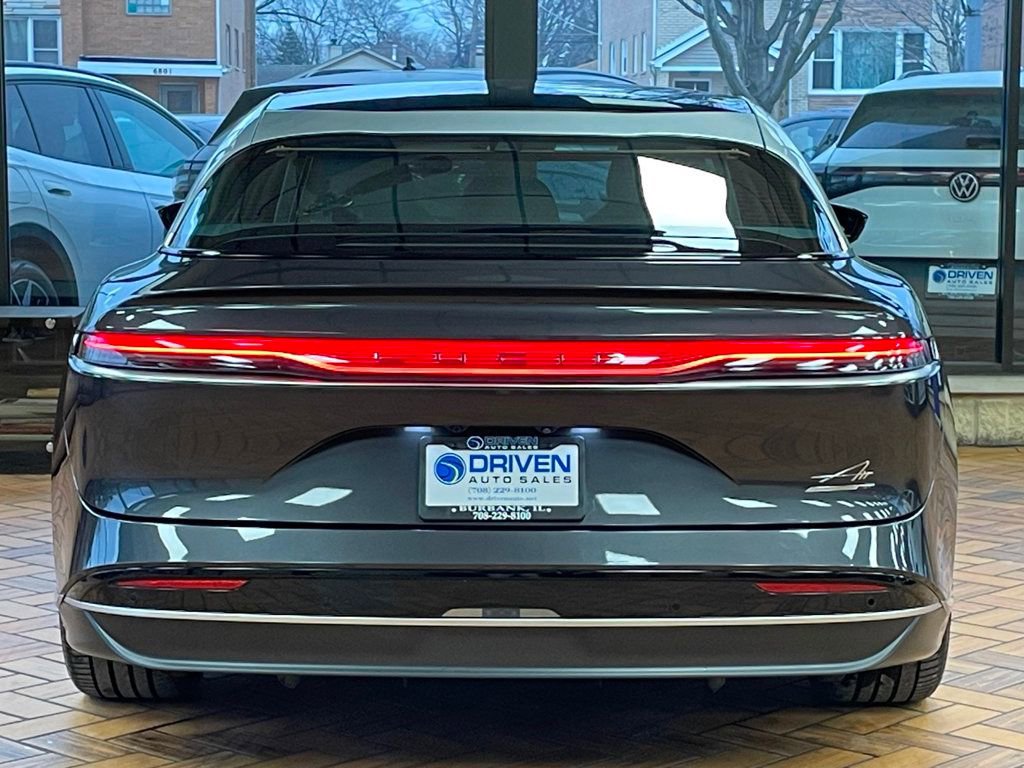 Used 2023 Lucid Air Grand Touring image 11