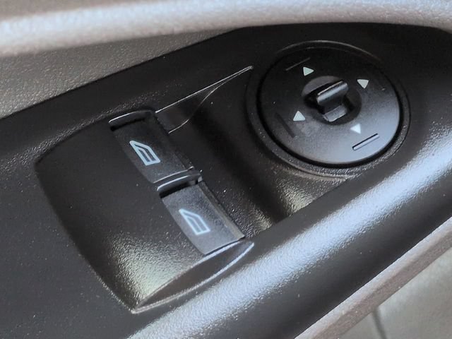 Used 2022 Ford Transit Connect XL FWD image 22