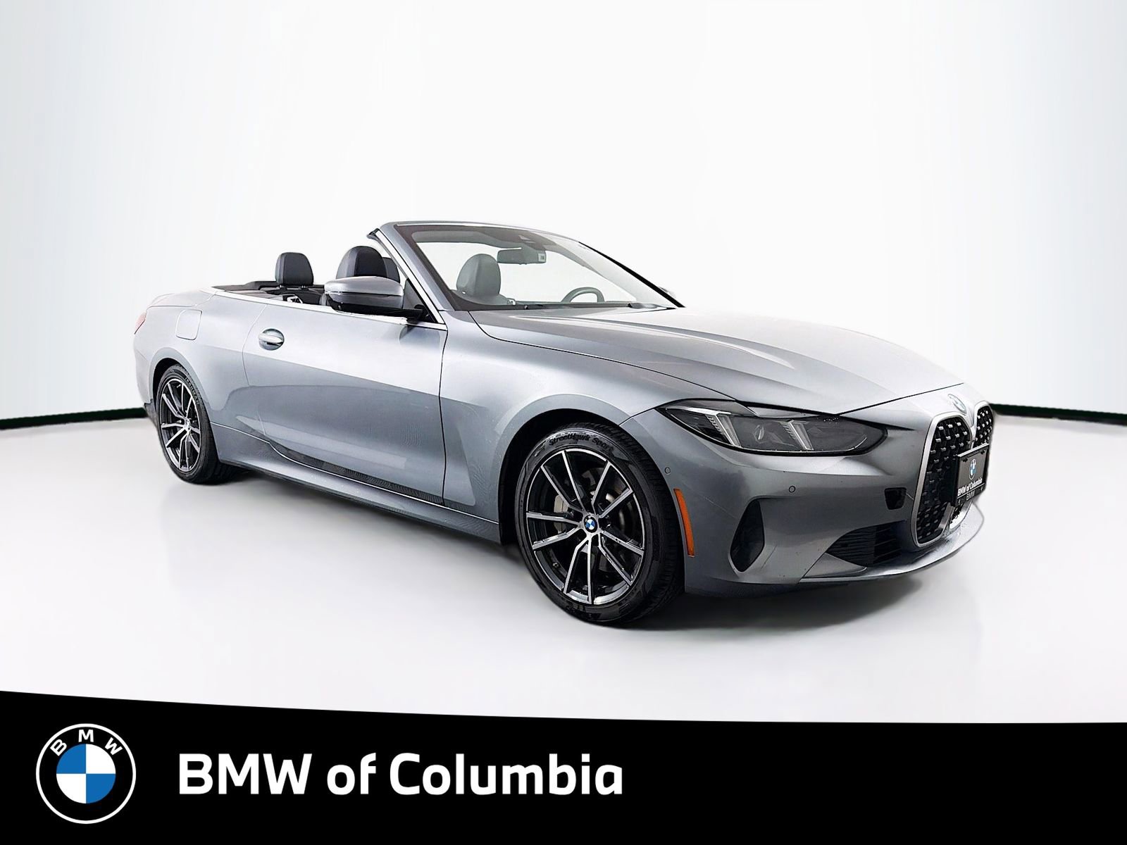 Used 2025 BMW 430i Convertible image 1