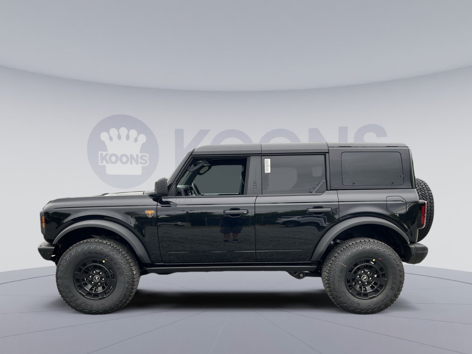 New 2026 Ford Bronco Badlands AWD/4WD image 2