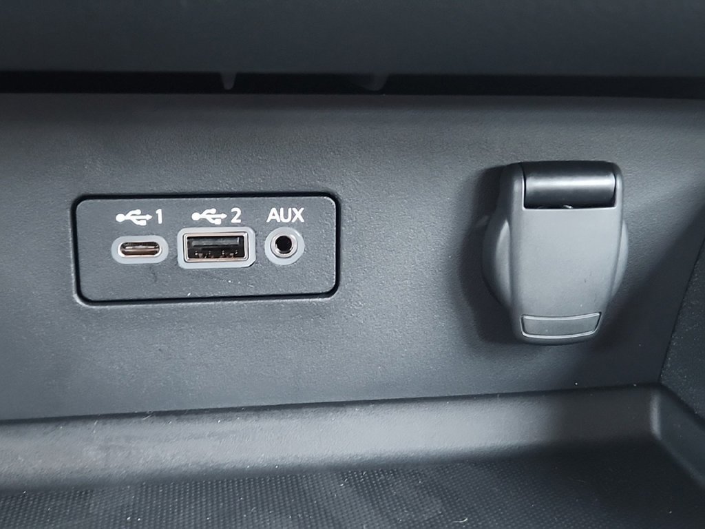 New 2026 Nissan Altima 2.5 SV AWD/4WD image 21
