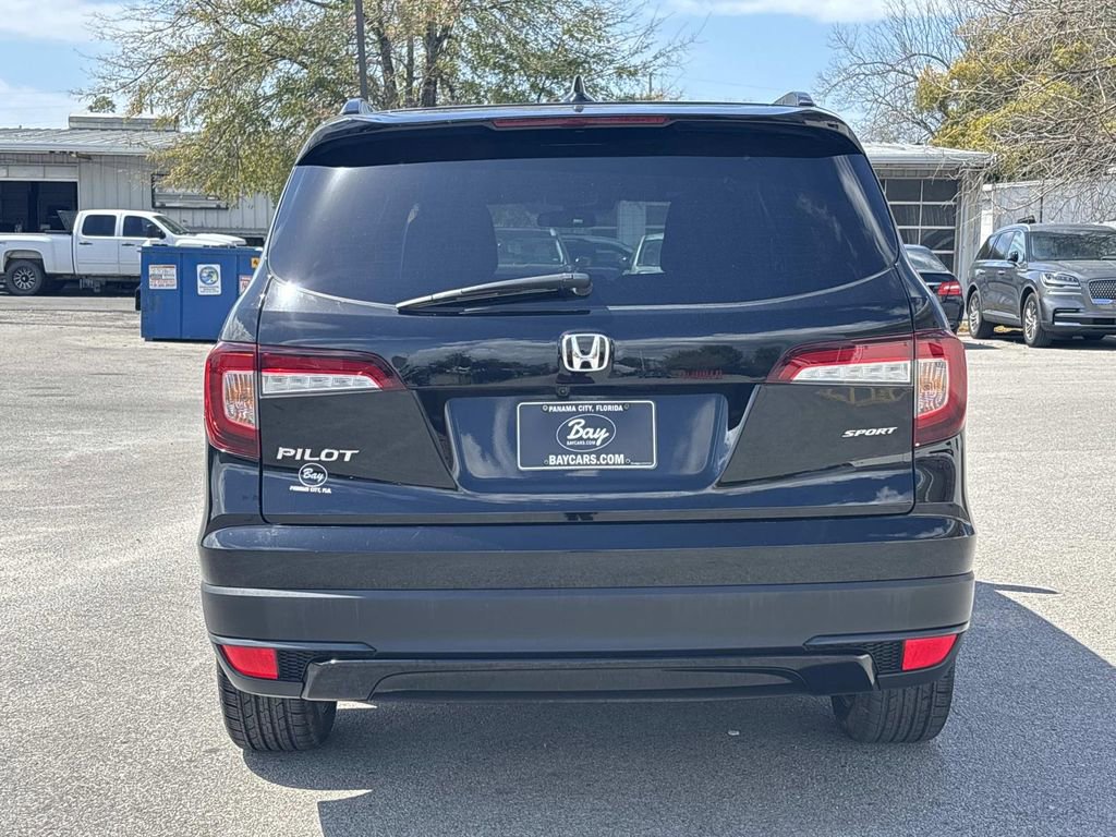 Used 2022 Honda Pilot Sport image 4