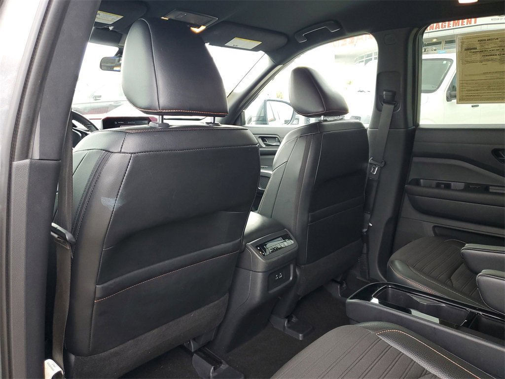 Certified 2023 Nissan Pathfinder Rock Creek image 18