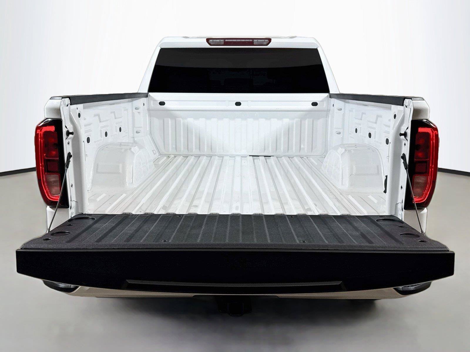 Certified 2026 GMC Sierra 1500 Elevation AWD/4WD image 25