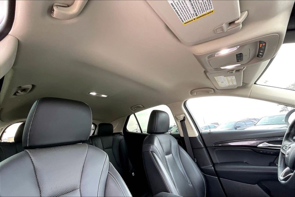 Used 2023 Buick Envision Essence FWD image 28
