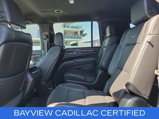 Certified 2023 Cadillac Escalade ESV Luxury AWD/4WD image 16