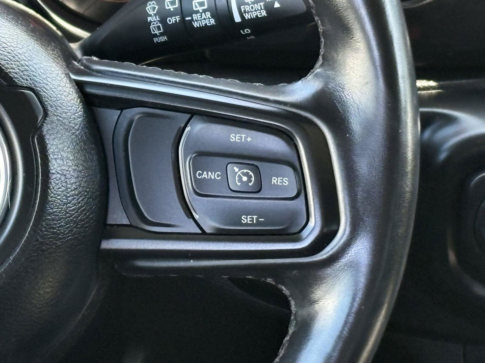 Used 2022 Jeep Wrangler Unlimited Sport AWD/4WD image 10