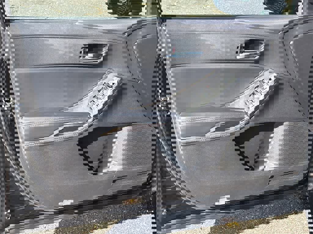 Used 2021 Toyota Avalon XSE image 11