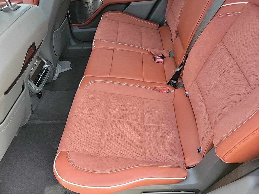 New 2024 Lincoln Nautilus Black Label w/ Jet Appearance Package (87T) image 13