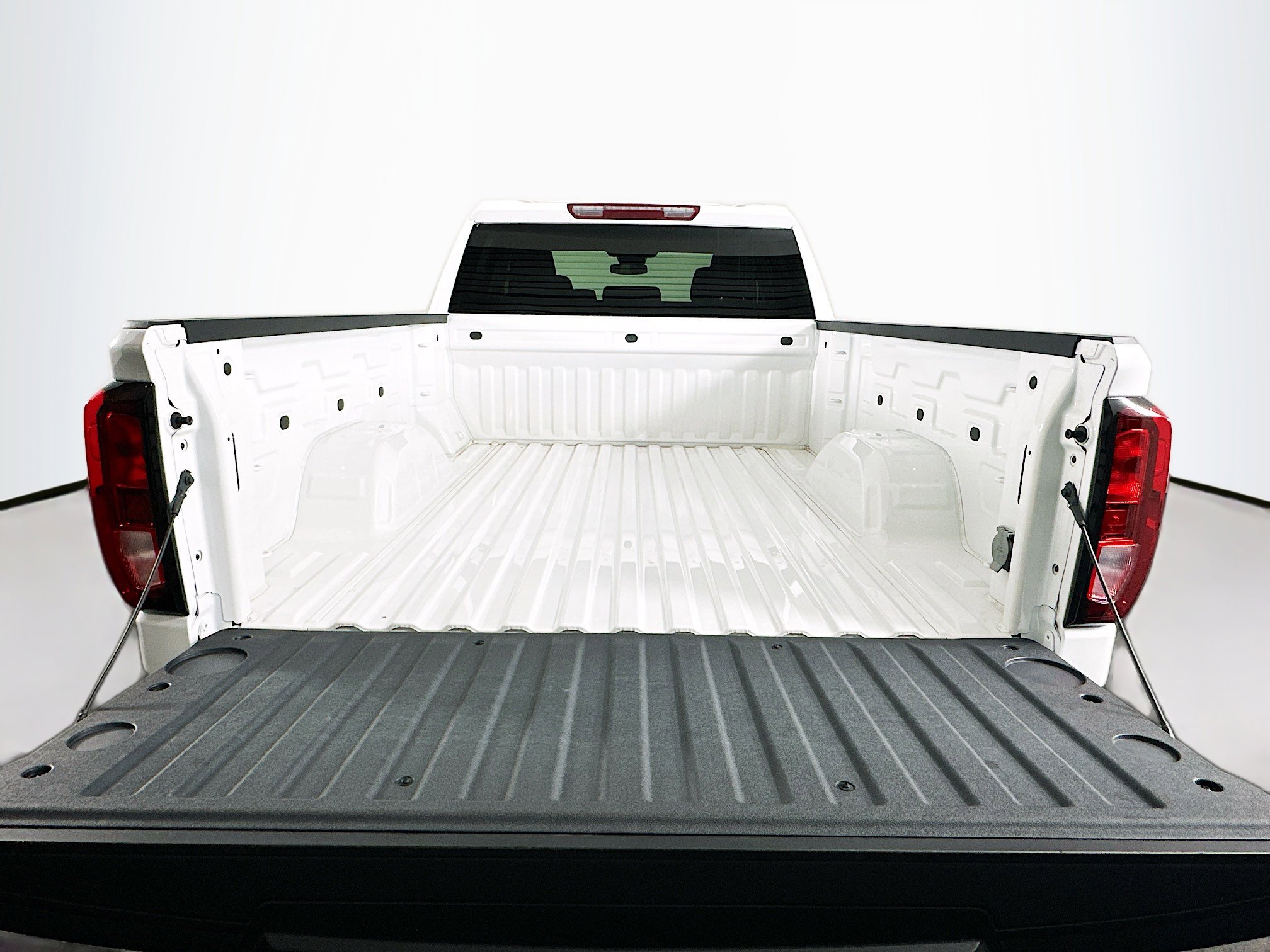 Used 2024 GMC Sierra 1500 Elevation image 28