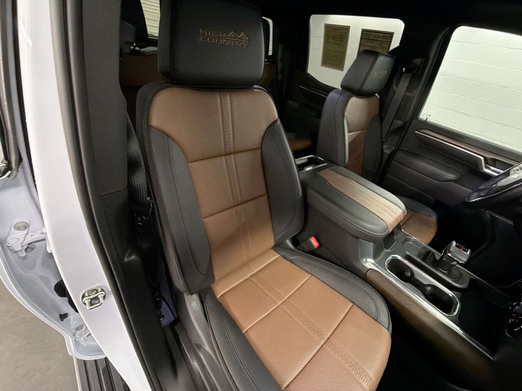 Used 2026 Chevrolet Silverado 1500 High Country w/ Technology Package image 29