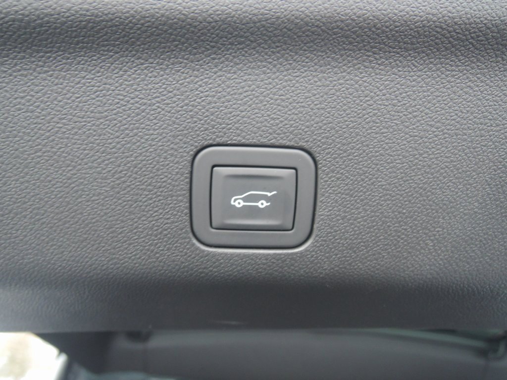 New 2026 Chevrolet Tahoe RST w/ RST Capability Package image 31