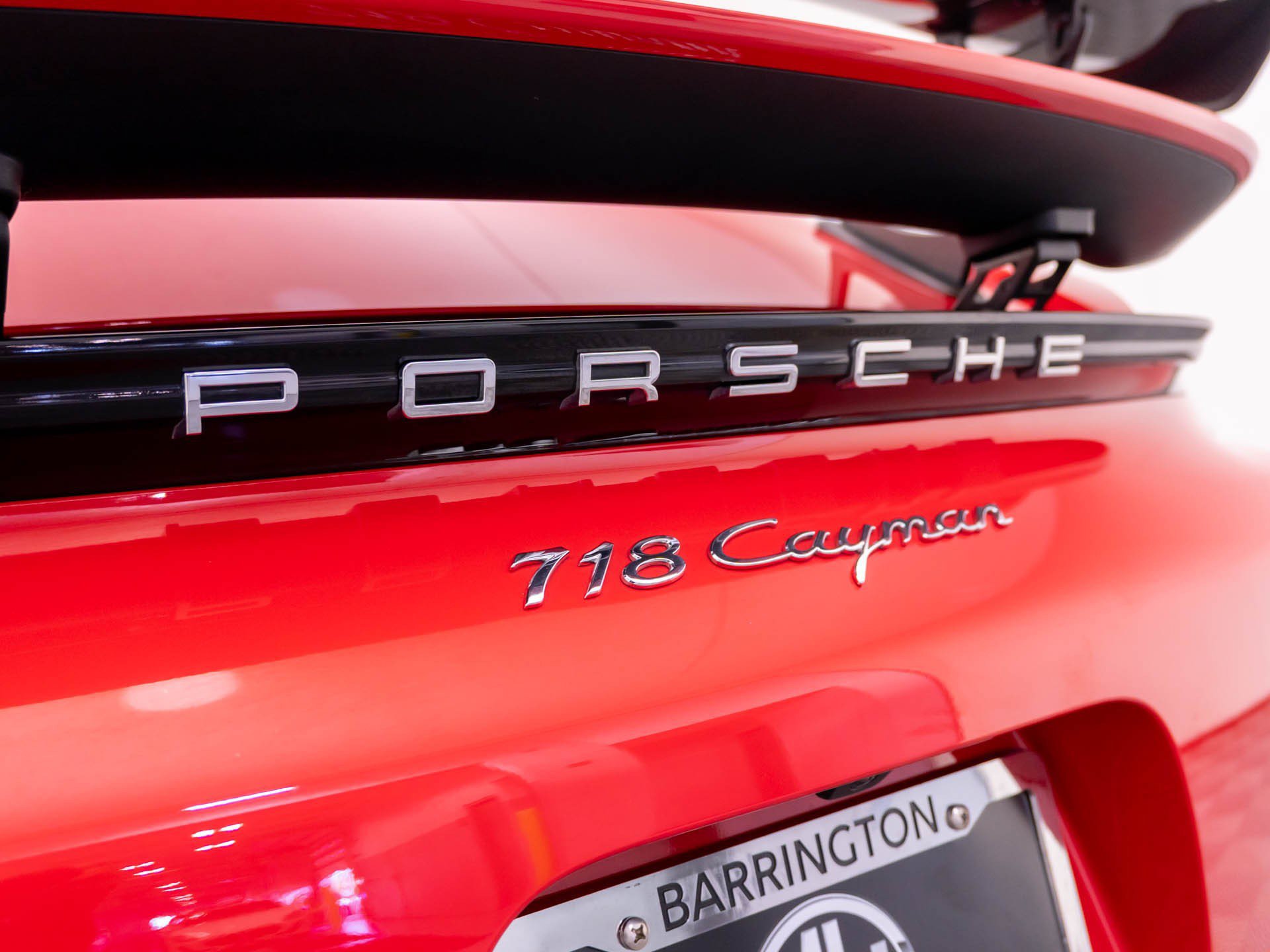 Used 2024 Porsche 718 Cayman RWD image 33