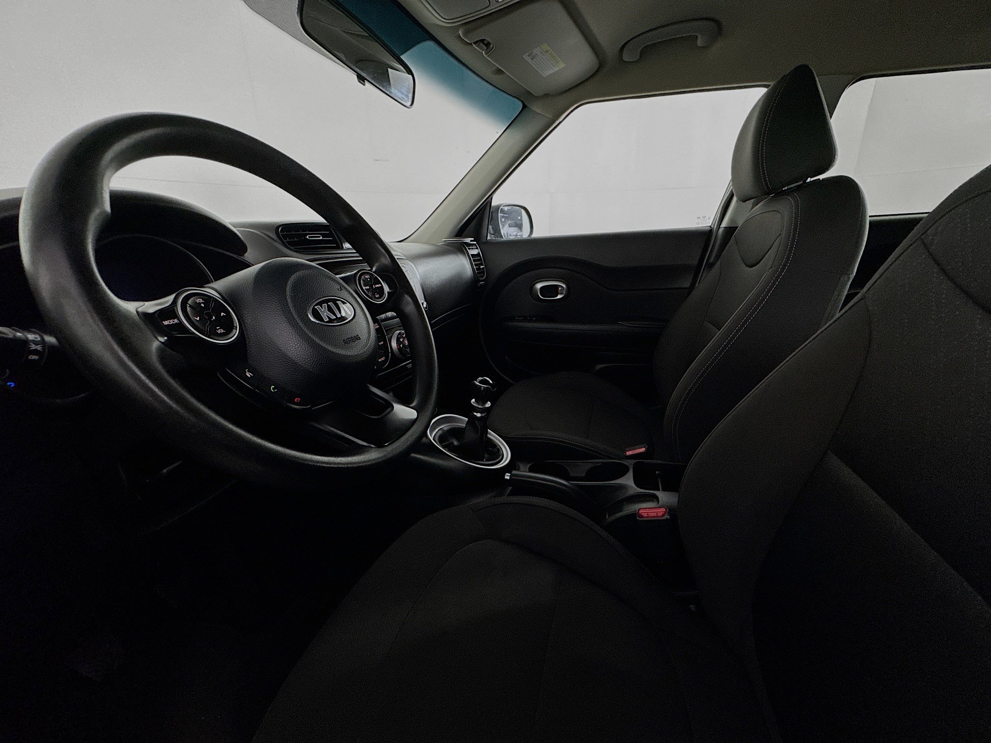 Used 2018 Kia Soul FWD image 18