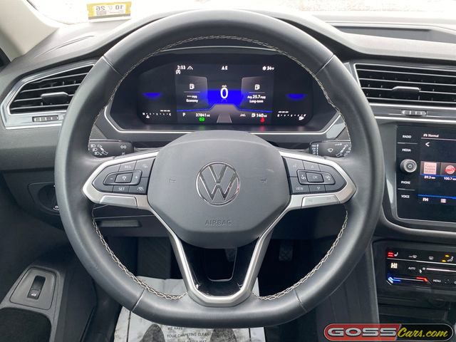 Used 2024 Volkswagen Tiguan SE image 15