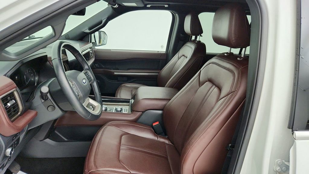 Used 2022 Ford Expedition Max Limited image 21