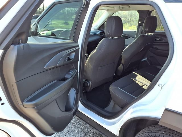 Used 2025 Chevrolet TrailBlazer LT FWD image 69