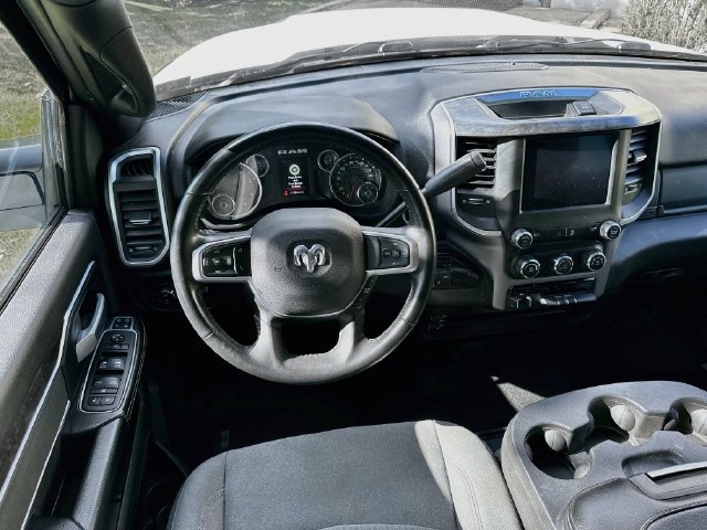 Used 2024 RAM 3500 Big Horn AWD/4WD image 26