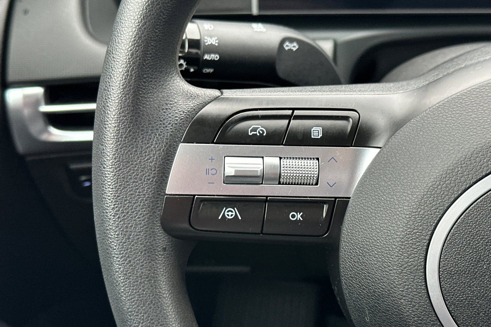 New 2025 Hyundai Santa Cruz SEL image 25