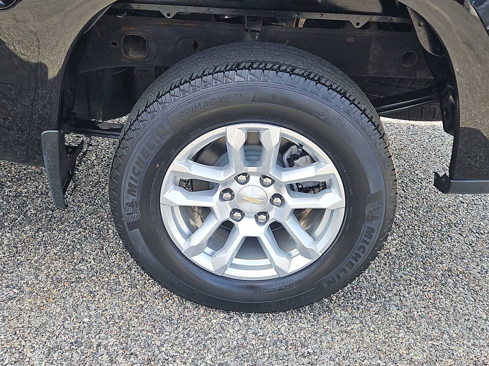 Certified 2023 Chevrolet Silverado 1500 LT AWD/4WD image 8