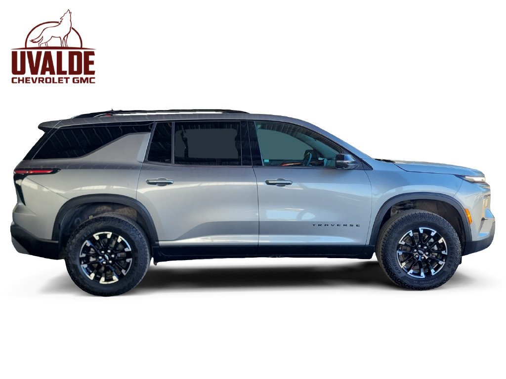 Used 2024 Chevrolet Traverse Z71 AWD/4WD image 6