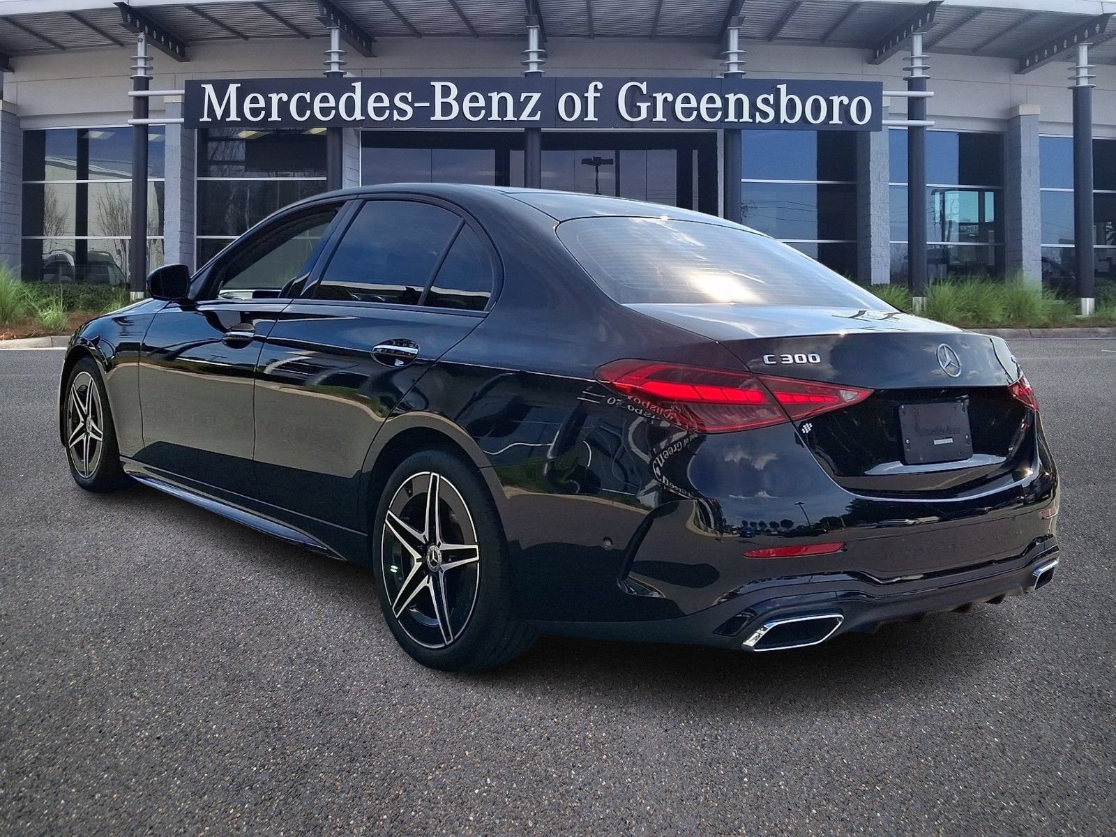 Certified 2023 Mercedes-Benz C 300 4MATIC Sedan image 4