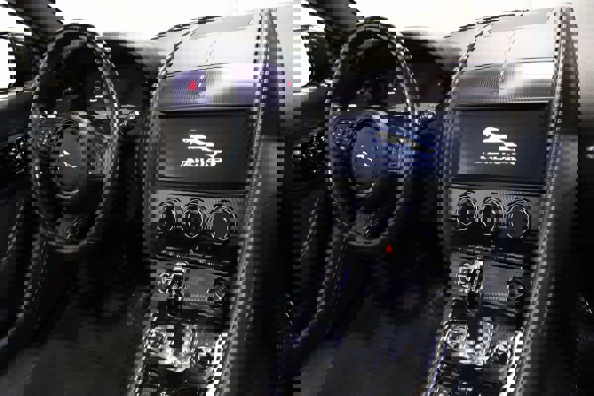 Used 2021 Jaguar F-TYPE R-Dynamic image 65