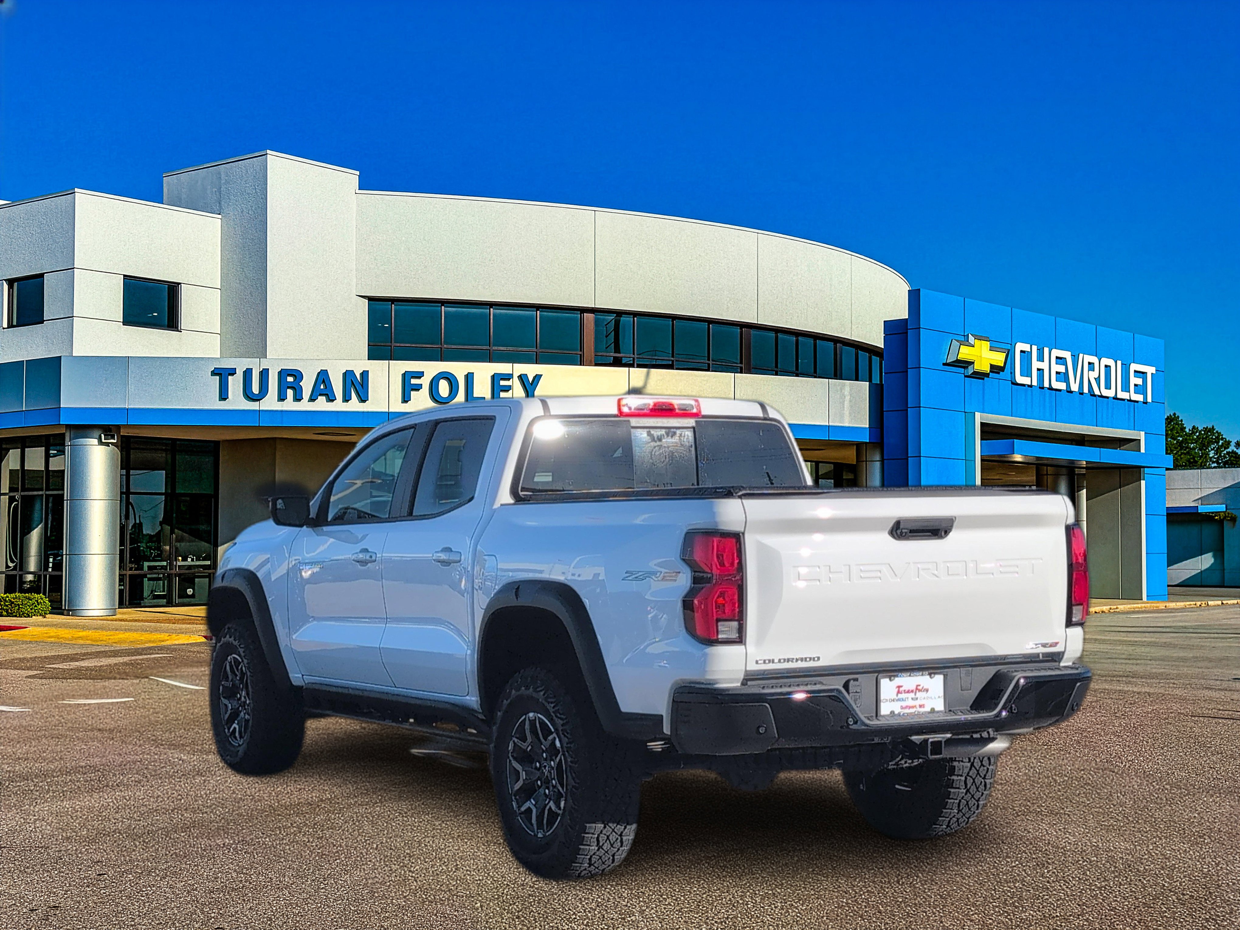 New 2026 Chevrolet Colorado ZR2 image 3