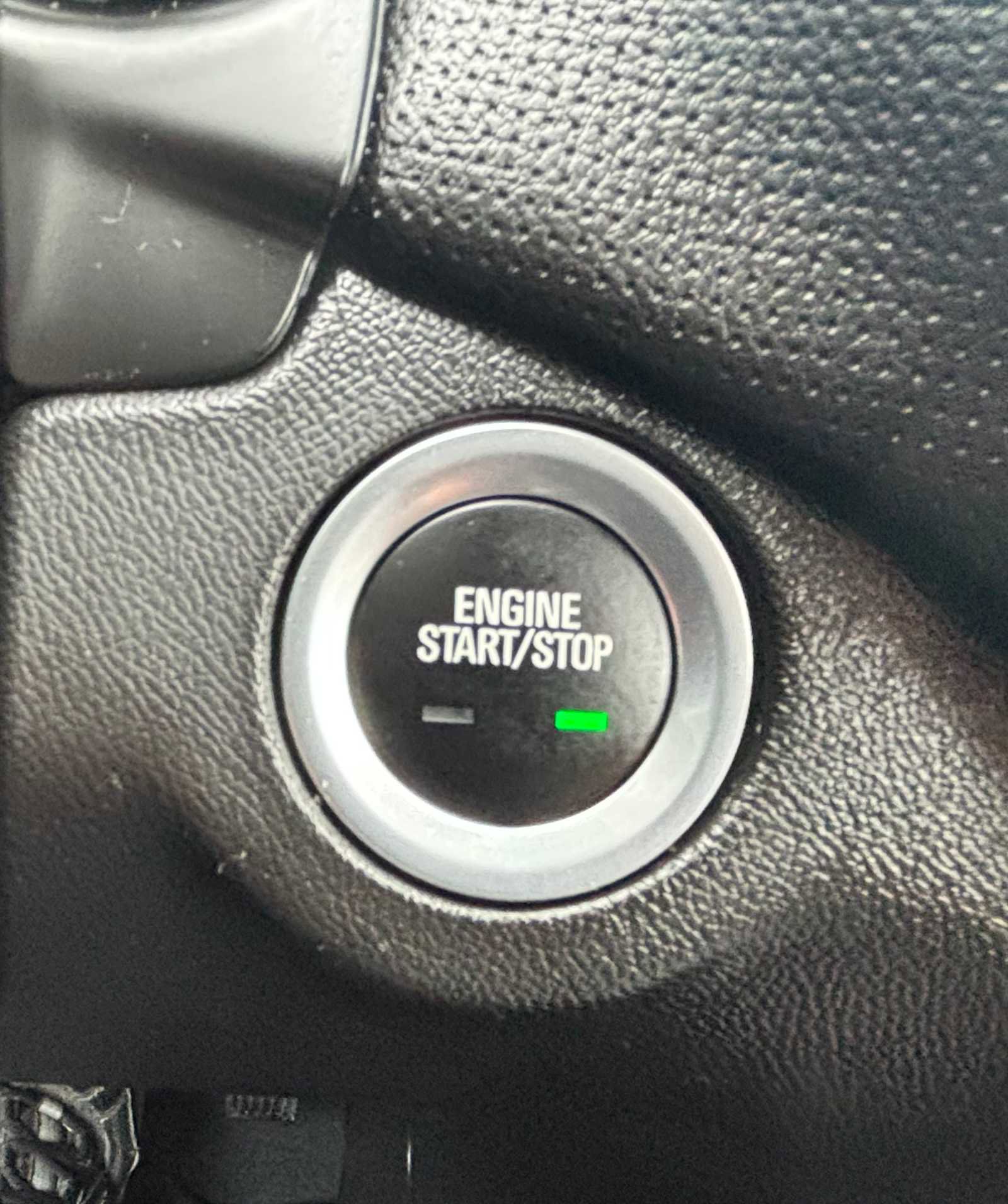 Used 2024 Chevrolet Equinox Premier image 24