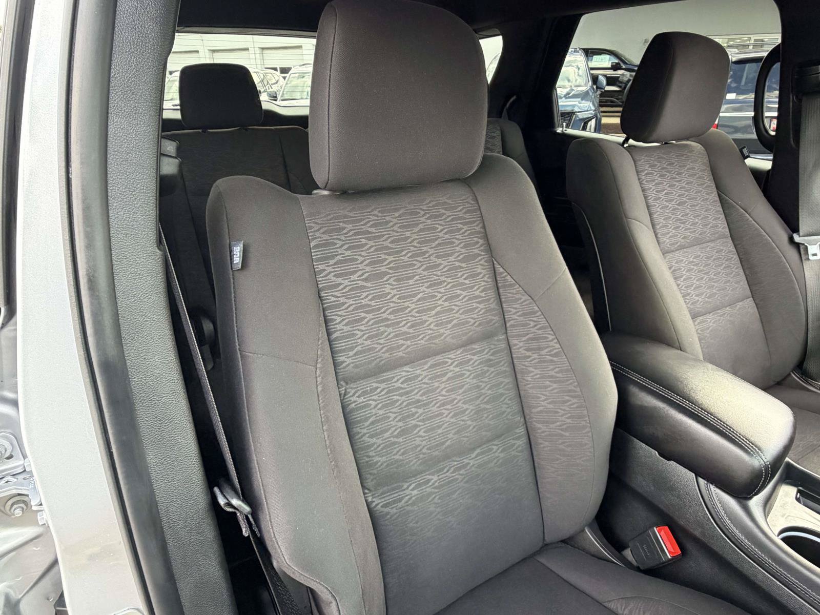 Used 2024 Dodge Durango SXT w/ SXT Blacktop Group AWD/4WD image 32