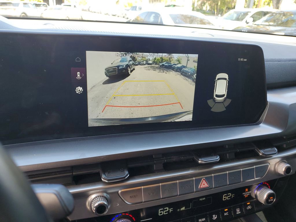 Used 2023 Kia Telluride LX image 28