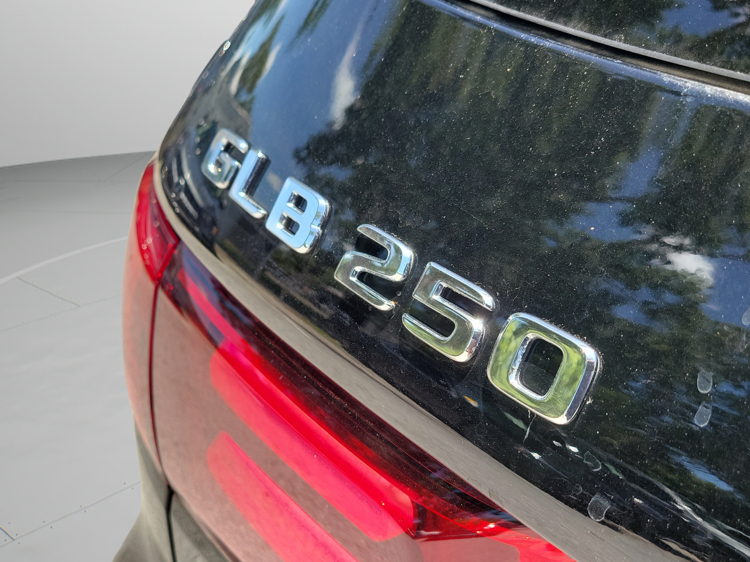 Used 2026 Mercedes-Benz GLB 250 image 31