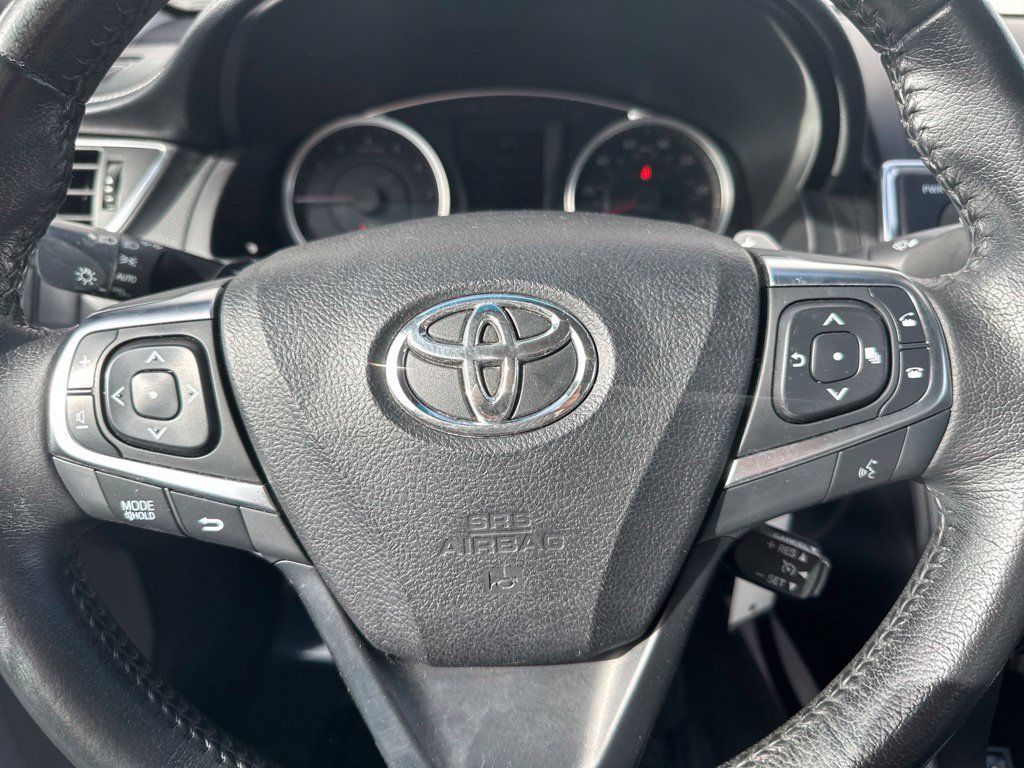 Used 2015 Toyota Camry SE FWD image 35