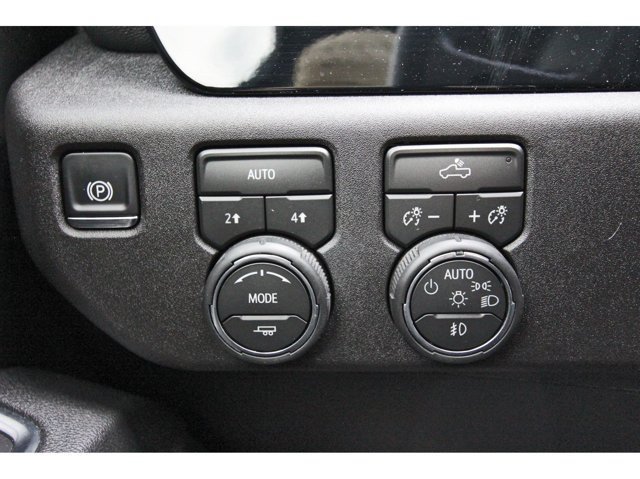Used 2026 Chevrolet Silverado 1500 RST w/ RST Select Package AWD/4WD image 19