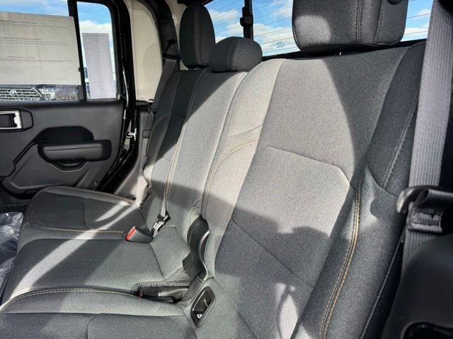 New 2026 Jeep Gladiator Sport AWD/4WD image 18