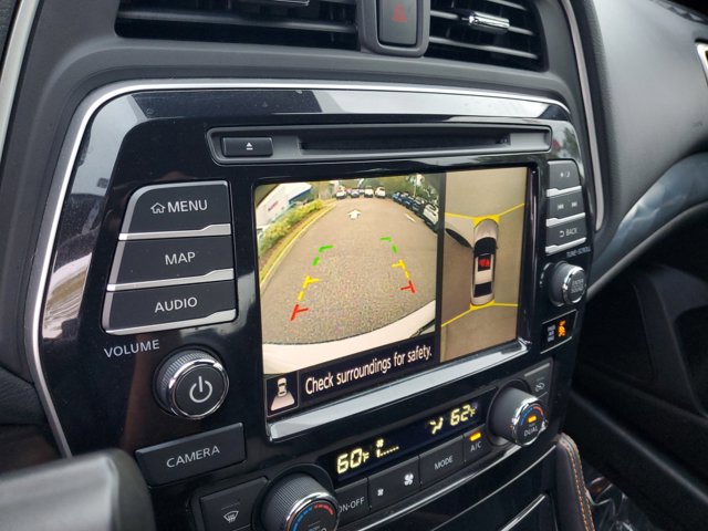 Used 2023 Nissan Maxima SR w/ Sport Mat Group image 24