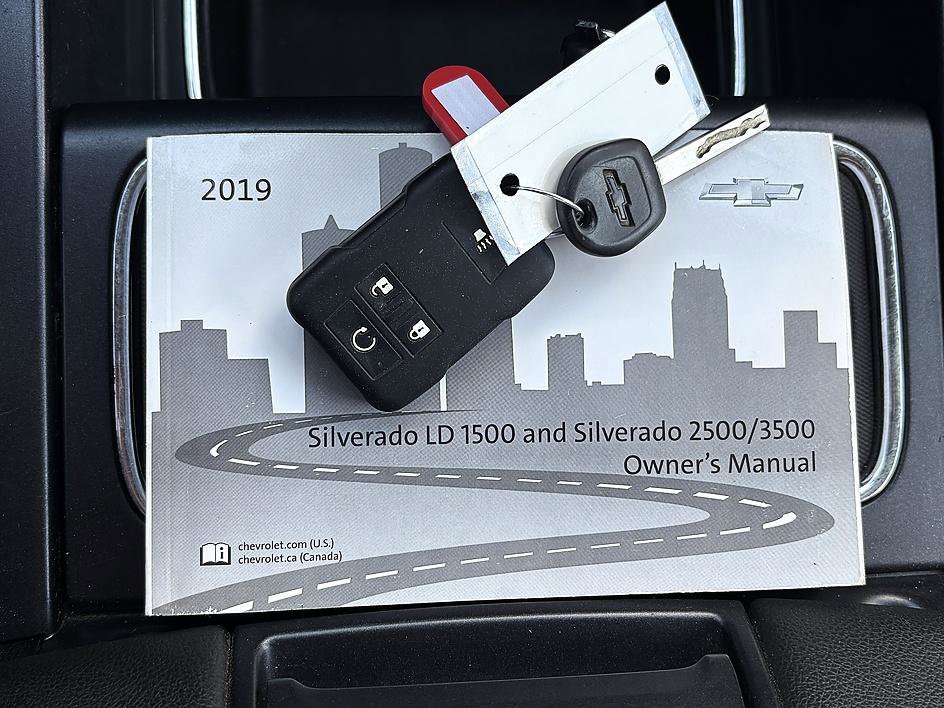 Used 2019 Chevrolet Silverado 2500 LTZ w/ Duramax Plus Package image 28