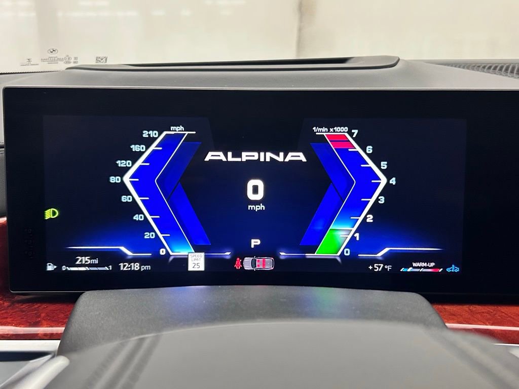 Used 2024 BMW ALPINA XB7 image 33