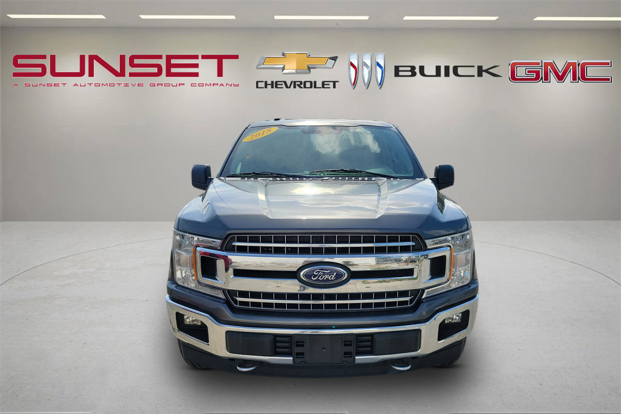 Used 2018 Ford F150 XLT w/ Equipment Group 302A Luxury AWD/4WD image 2