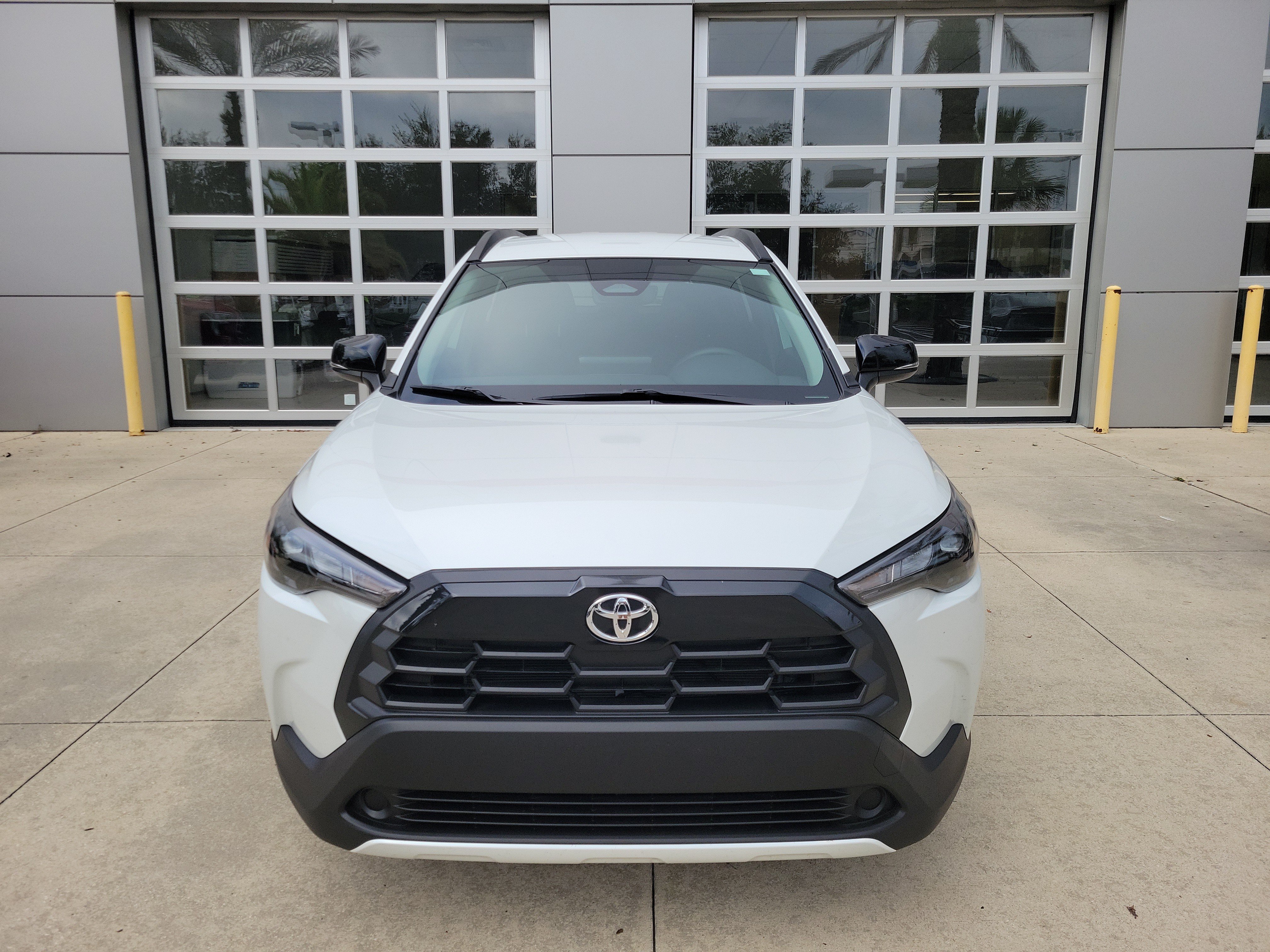Certified 2026 Toyota Corolla Cross LE FWD image 9