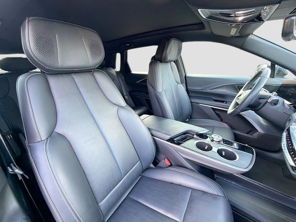 Certified 2023 Cadillac Lyriq 2WD image 14