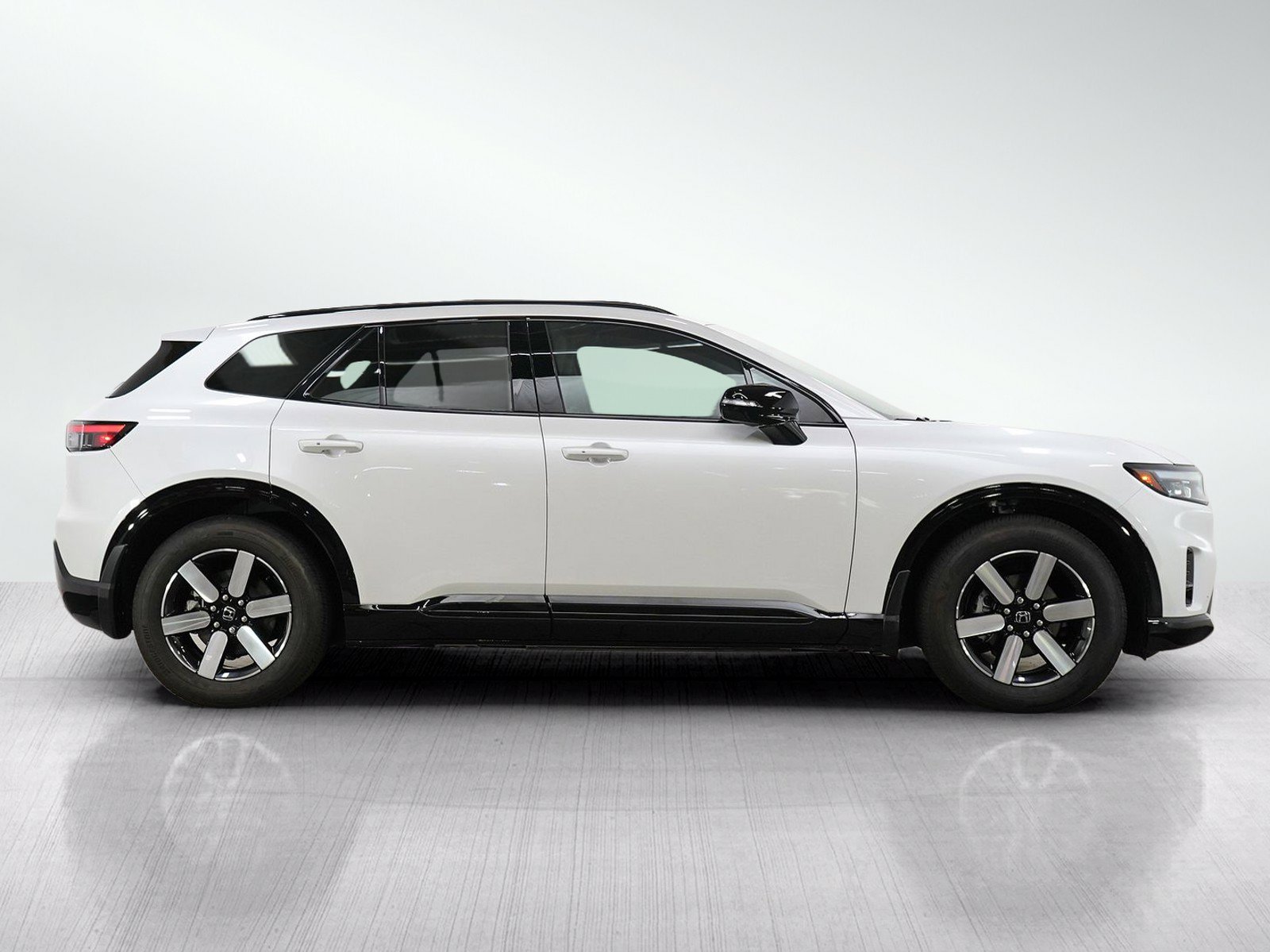 Used 2025 Honda Prologue Touring image 6