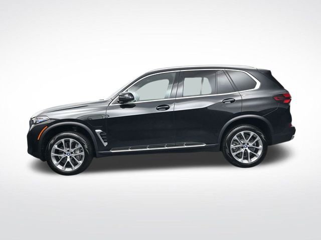 Used 2025 BMW X5 xDrive50e image 9