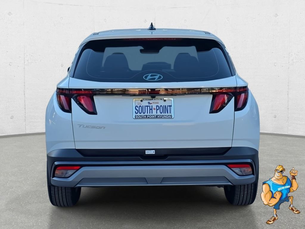 Certified 2026 Hyundai Tucson SE image 6