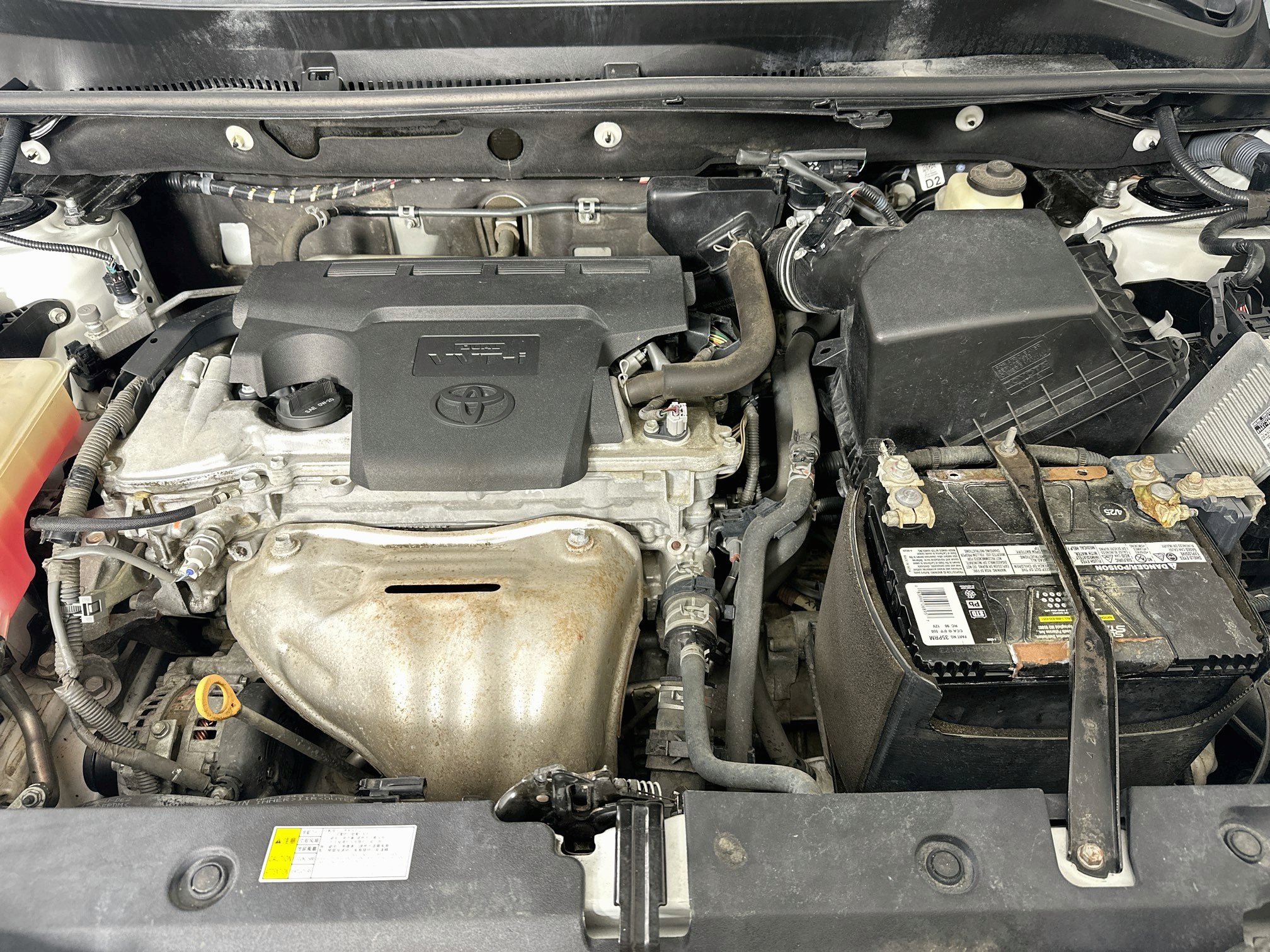 Used 2017 Toyota RAV4 Platinum FWD image 34