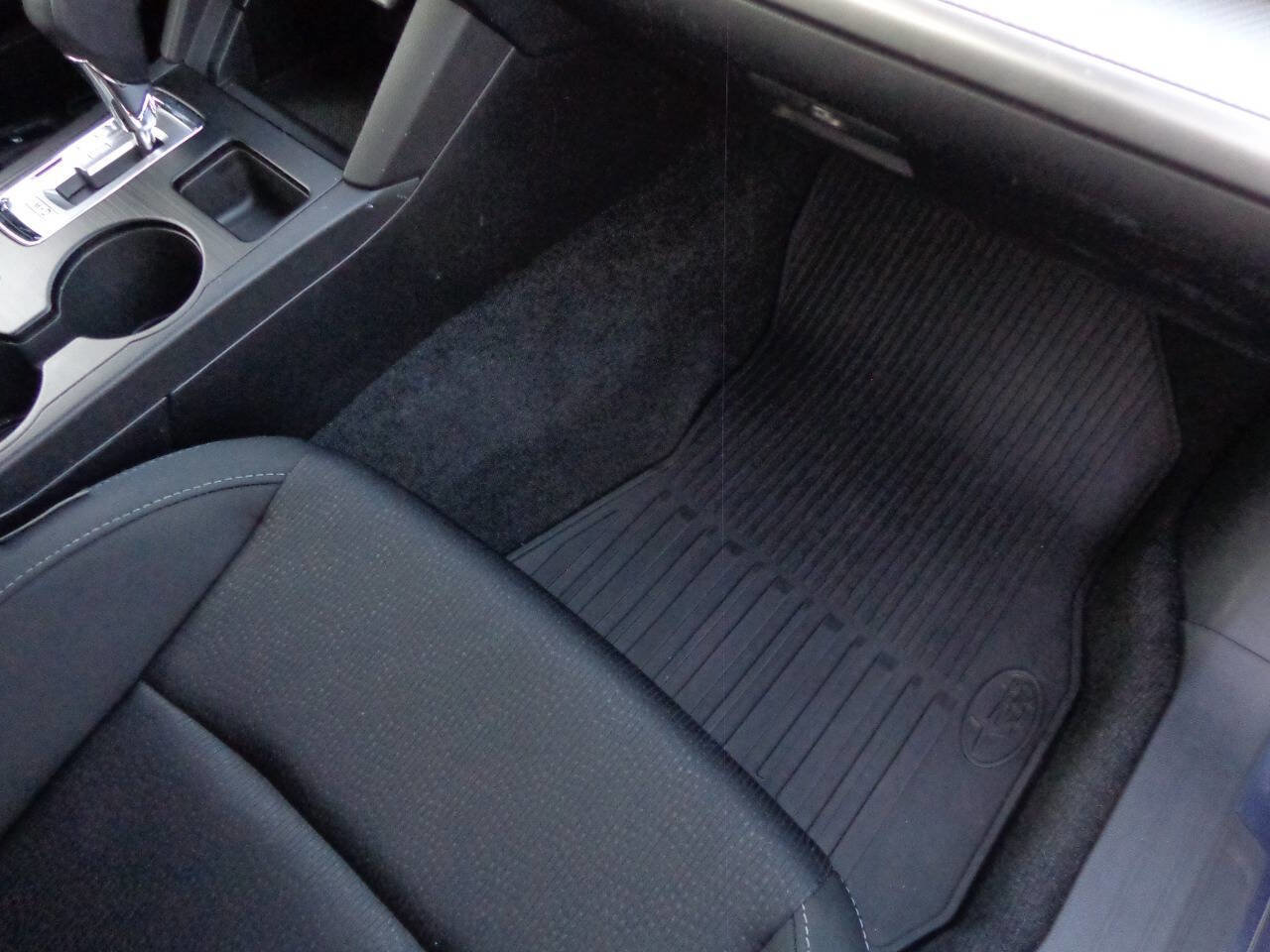 Used 2015 Subaru Legacy 2.5i image 15