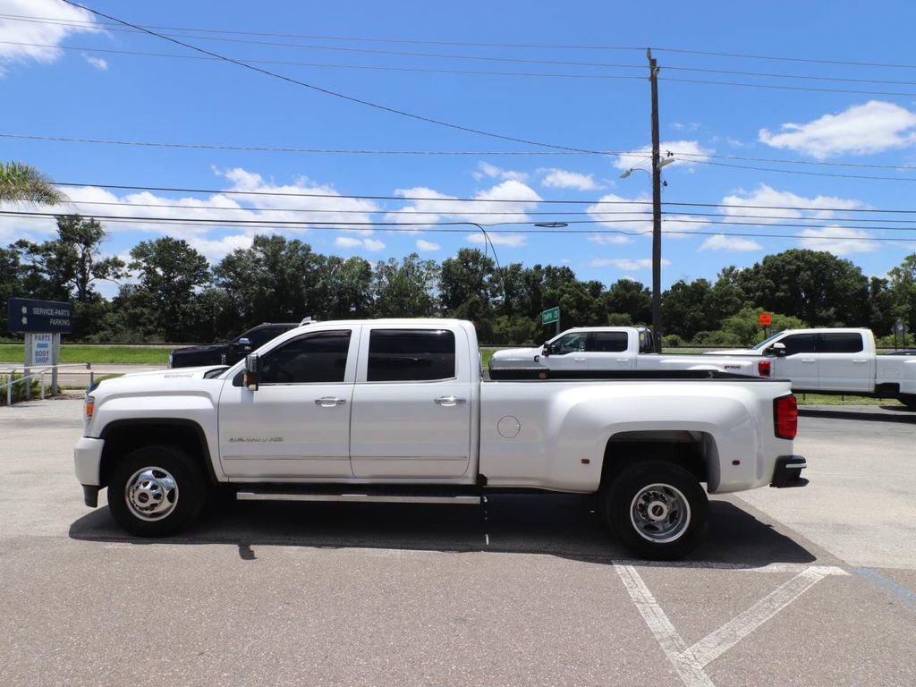 Used 2018 GMC Sierra 3500 Denali w/ Duramax Plus Package AWD/4WD image 8