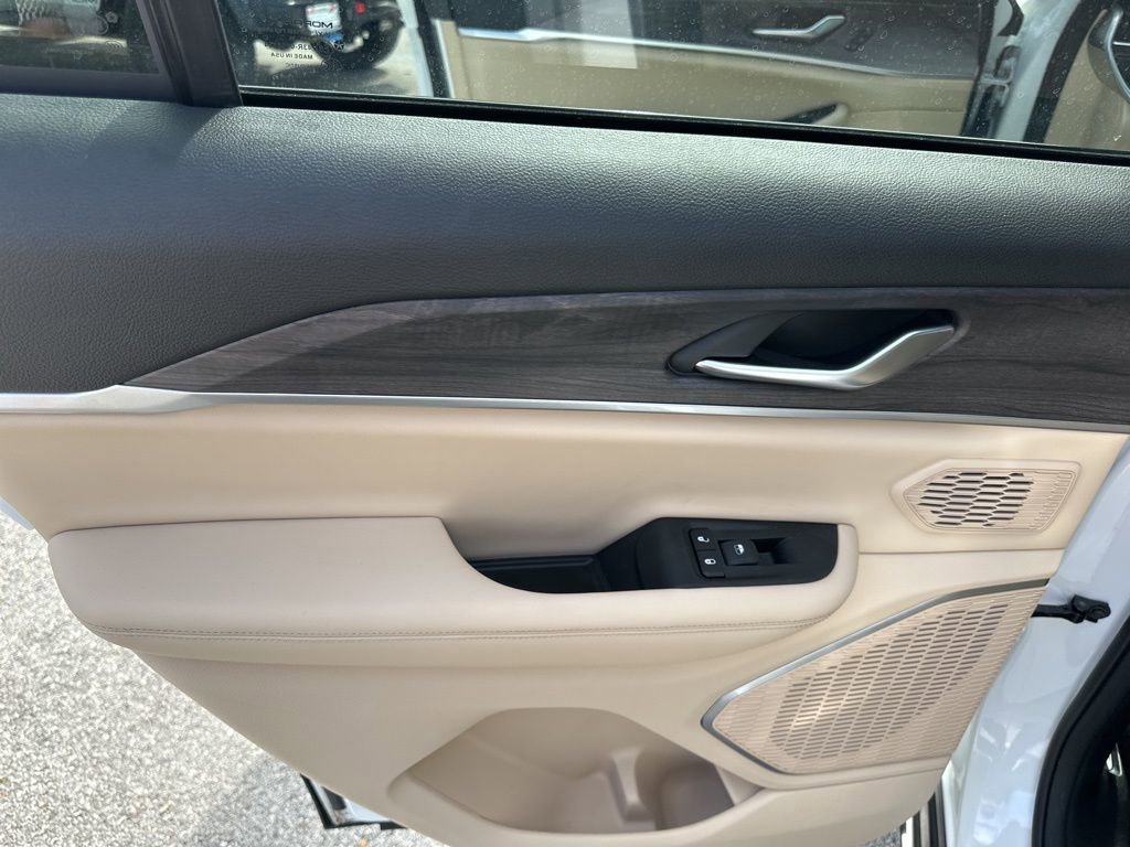 Used 2024 Jeep Grand Cherokee Limited image 24